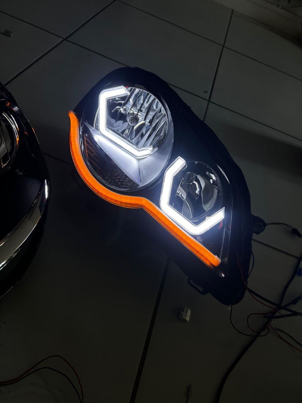 Modified VW Polo Vivo (05-19) Silverline Facelift Headlight WITH INDICATORS